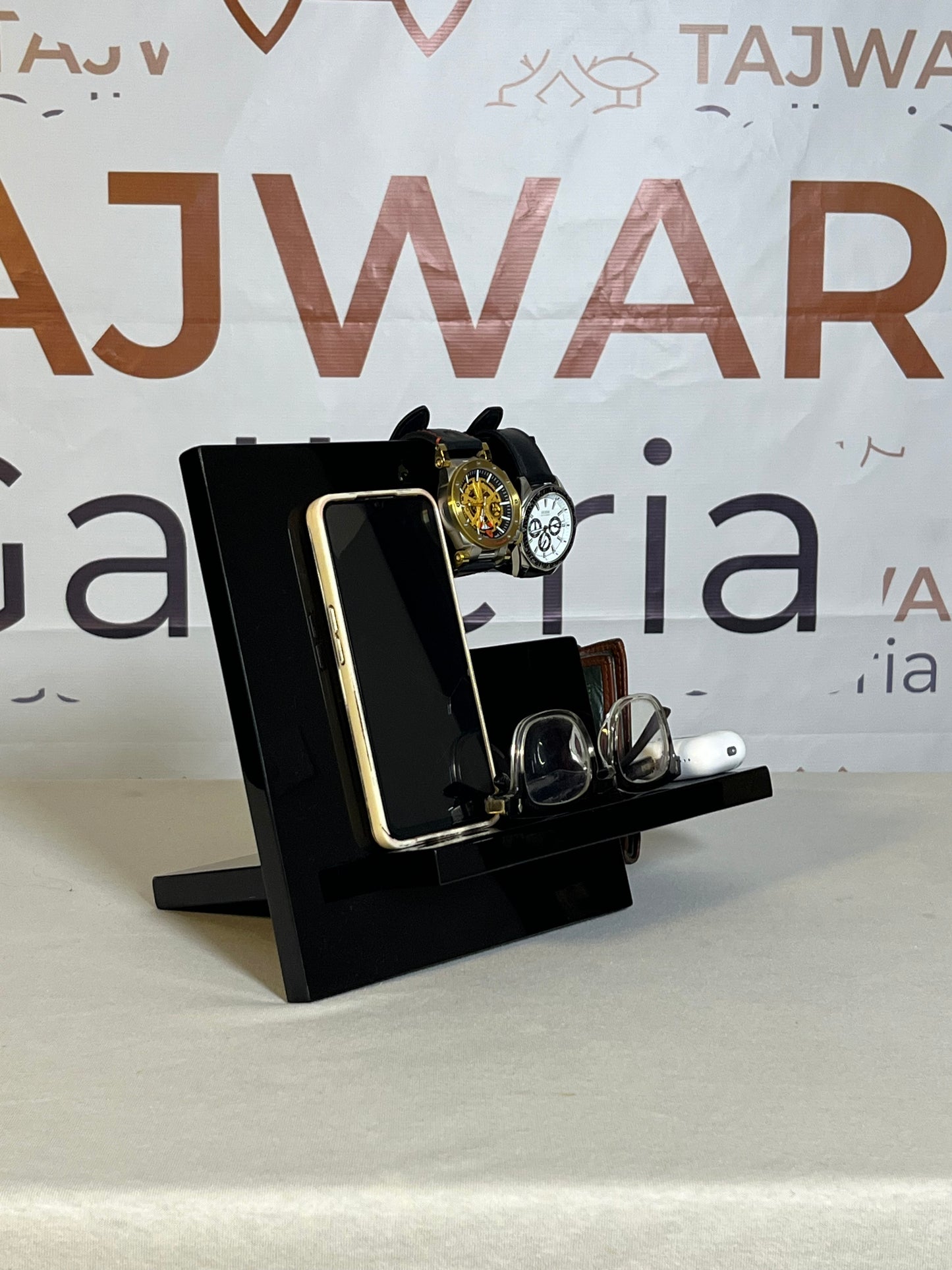 TJR-145, Acrylic Dock Station